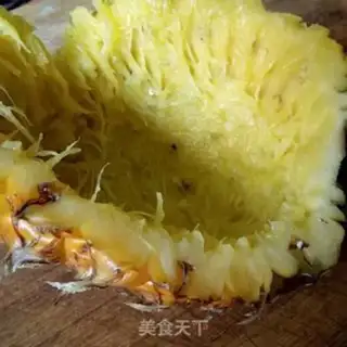 Make Pineapple rice step 3