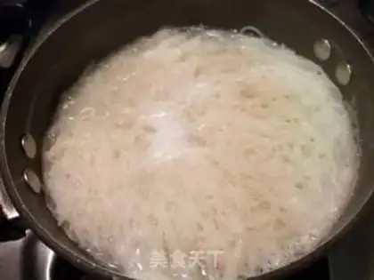 Make I used to make rice powder step 4