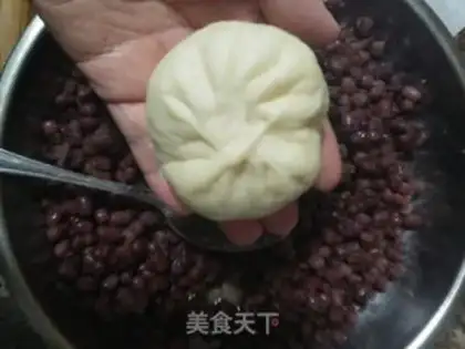 Make Homemade red bean bread step 3