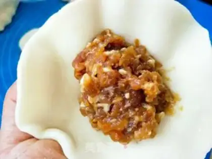 Make Hot pasta pie step 2