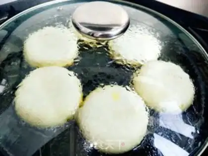 Make Hot pasta pie step 5