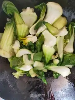 Make Pour the garlic oil step 3
