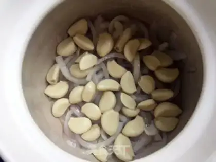 Make Garlic casserole head step 4
