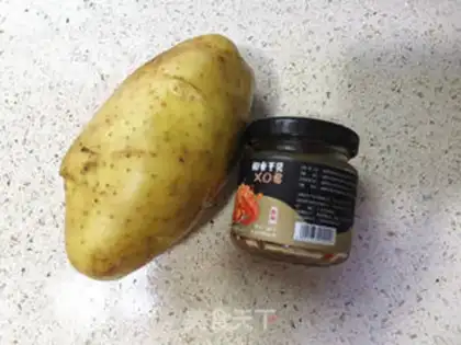 Make Abalone dry potatoes step 0