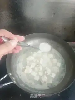Make Chickenball tofu soup step 8