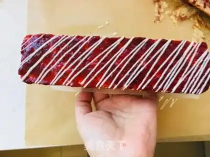 Make Strawberry marble pound cake step 9