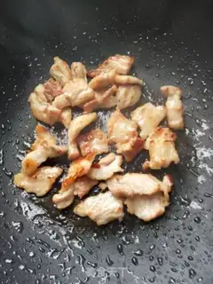 Make Peaches fried meat step 0