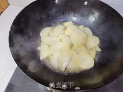 Make Abalone dry potatoes step 4