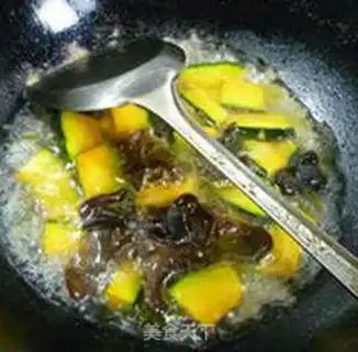 Make Black Muer fired Japanese pumpkins step 6