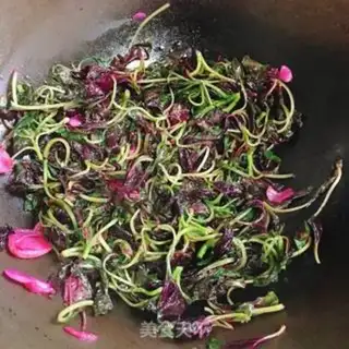 Make Garlic pickles step 4