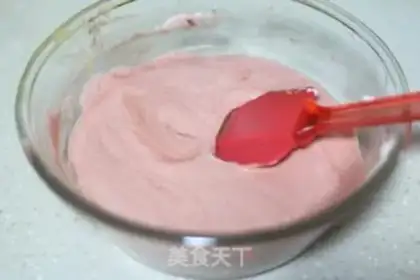 Make Double blueberry jam cake rolls step 10