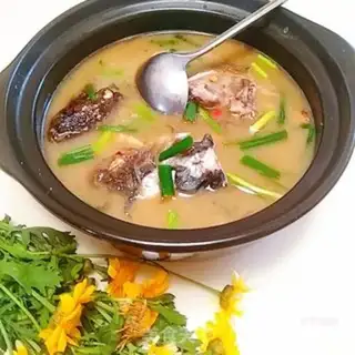 Make Fishheads with red potato fans step 9