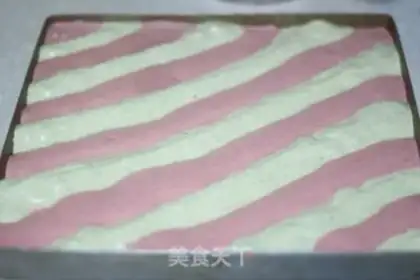 Make Double blueberry jam cake rolls step 17