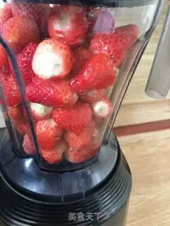 Make Strawberry juice step 4