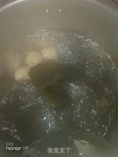 Make Dragonballs, seaweed soup step 3