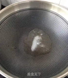 Make Pork and radish step 3
