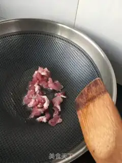 Make Pork and radish step 4