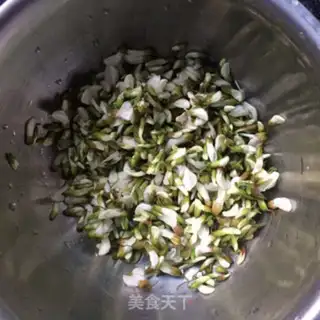 Make The bouquet step 1