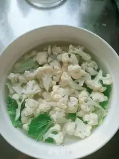 Make Tomato blossoms step 2