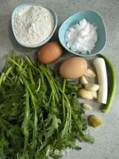 Make Steamed artemisinin balls step 0