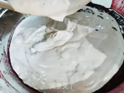 Make Blueberry stake ice cream cake step 12