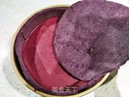Make Blueberry stake ice cream cake step 17