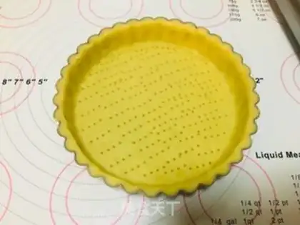 Make Strawberry cheese pie step 7