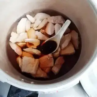 Make Garlic burns pigs