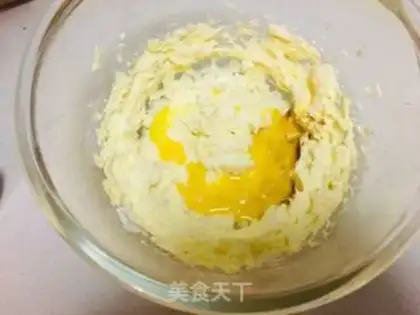 Make Peachy pound cake step 3