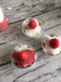 Make Strawberry Mountain Mock step 18