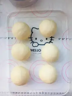 Make Flower buns step 2