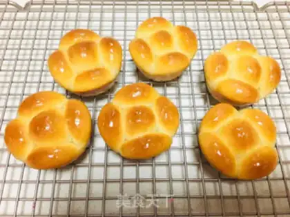 Make Flower buns step 6