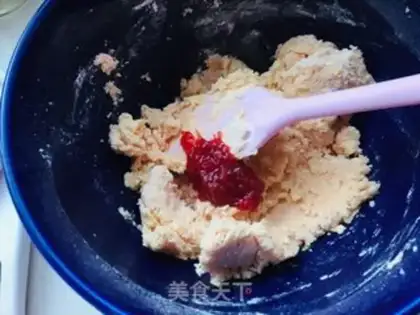 Make Strawberry chocolate soft cookies step 4
