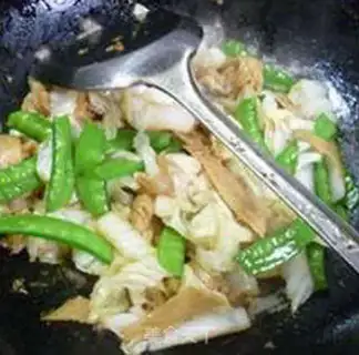 Make Dutch bean buns and cabbage step 10