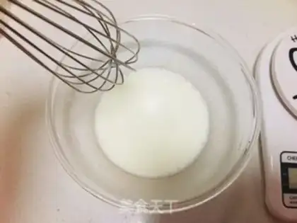 Make Pick up the cocoa rolls step 0