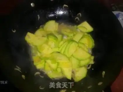 Make Pumpkin shrimp step 3