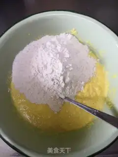Make Fresh corn cream sesame cake step 2