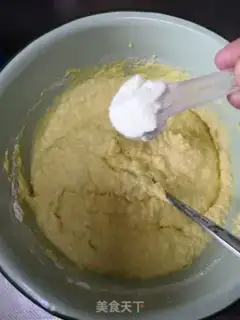 Make Fresh corn cream sesame cake step 3
