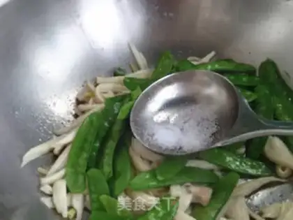 Make Dutch soybean mushrooms step 6