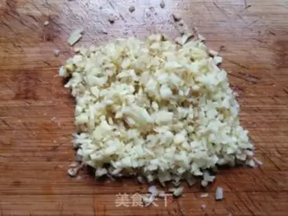 Make Spicy bouquet of pork step 4