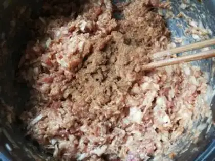 Make Spicy bouquet of pork step 9
