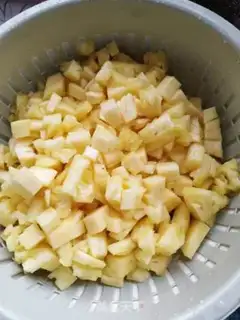 Make Bread pineapple jam step 2