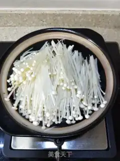Make A golden mushroom fan step 3