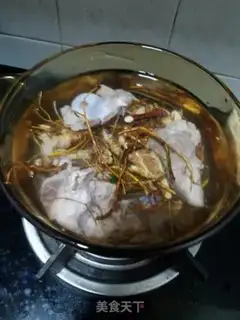 Make Five fingers, peaches, pig bones step 3