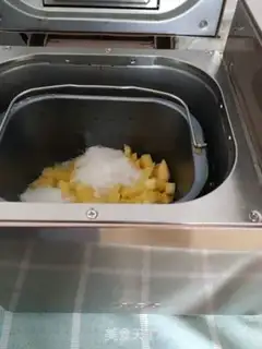 Make Bread pineapple jam step 5