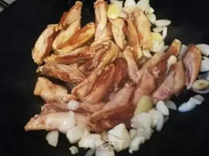 Make Cricket fried chicken wings step 4