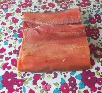 Make Fried salmon step 0