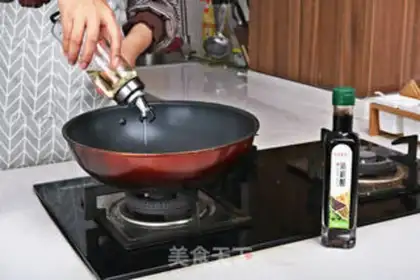 Make Jell-O bomb step 1
