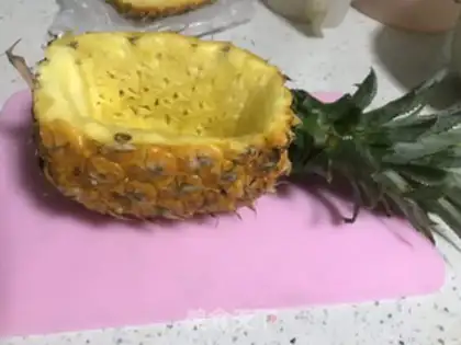 Make Pineapple rice step 0