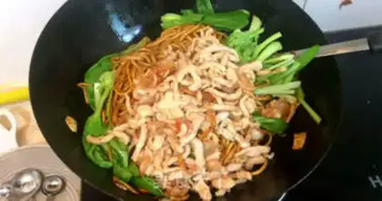 Make Shanghai noodles step 7
